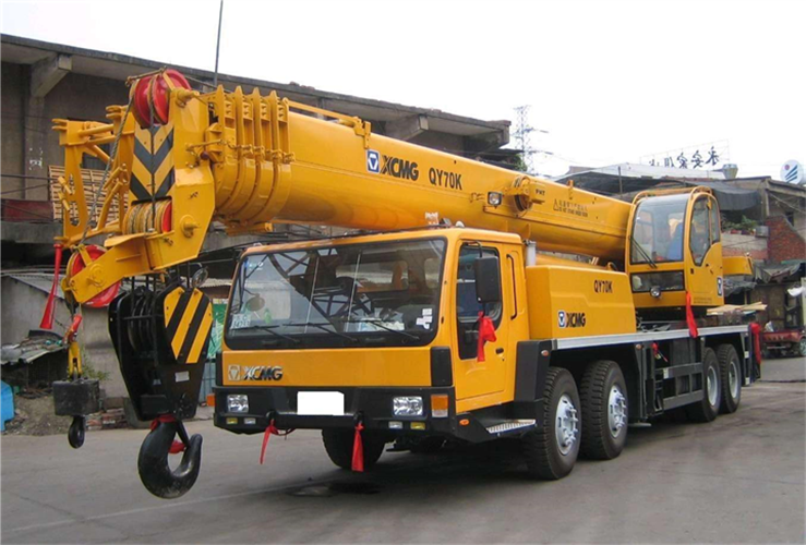 兴山区吊车出租选择重点